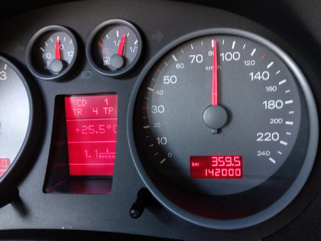 Automobilių kelių direkcija ragina vairuotojus rinktis saugų, o ne maksimalų leistiną greitį
